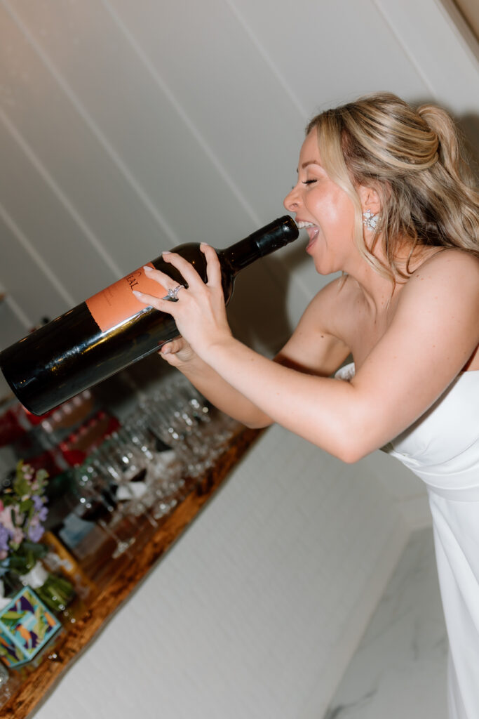 White Willow Meadows Colorful Spring Wedding, Columbus, Ohio. Bridal Portraits reception photos