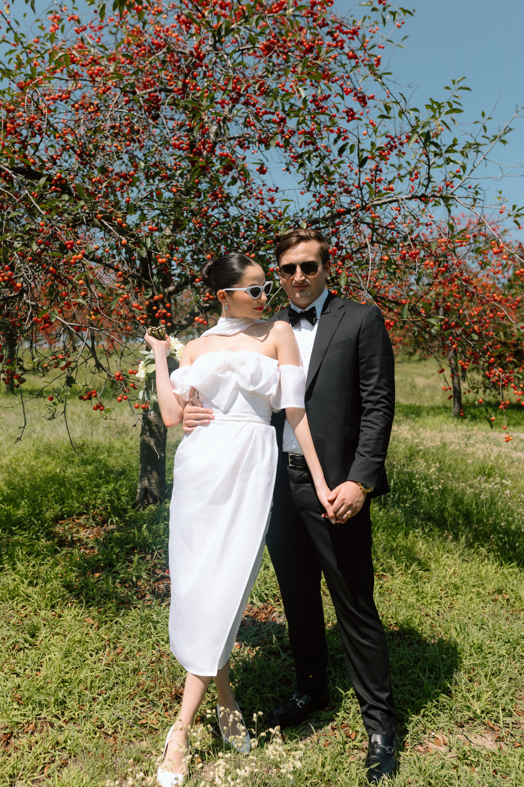 Traverse City, MI timeless and classic wedding portraits during an elopement with Porsche. 