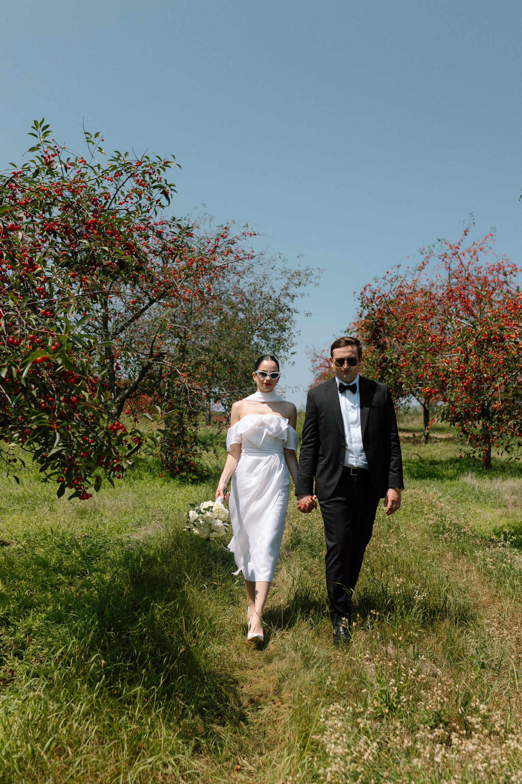 Traverse City, MI timeless and classic wedding portraits during an elopement with Porsche. 