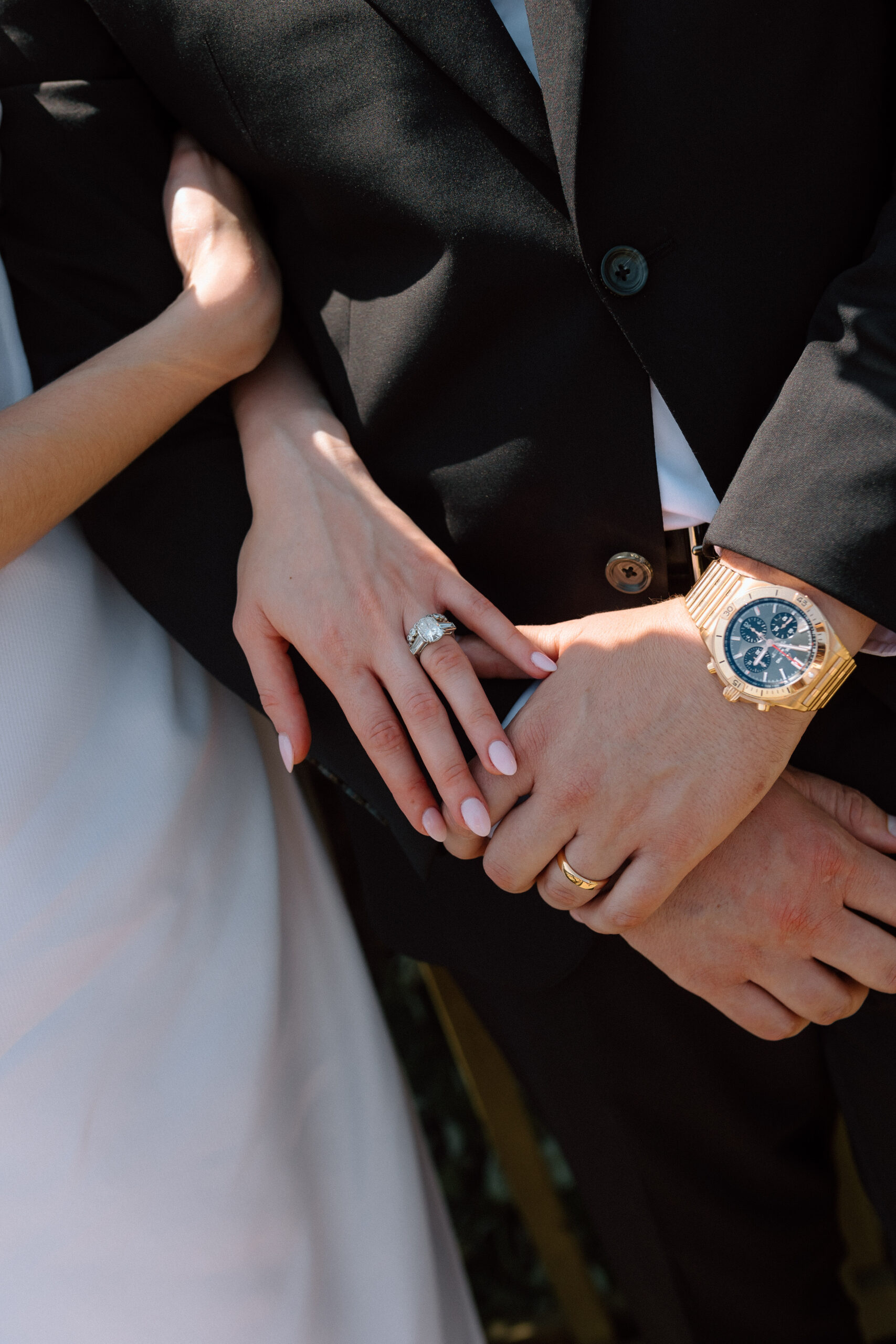 Traverse City, MI timeless and classic wedding portraits during an elopement with Porsche. lakeside wedding photos in northern michigan